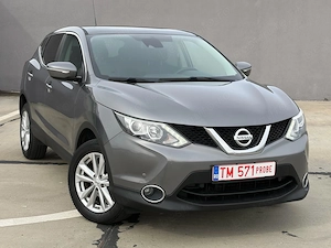 Nissan Qashqai 1.6 dCi 130 CP  Navigație Cameră| Panoramic - Garanție - Rate - imagine 2