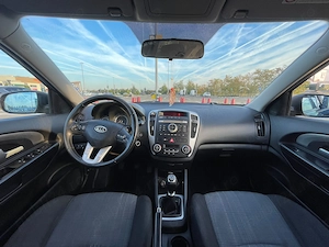 Kia Ceed 1.6 diesel 2011 - imagine 7