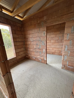 🏡 Casă la roșu, D+P+E, 223 mpu, teren 10 ari - imagine 13