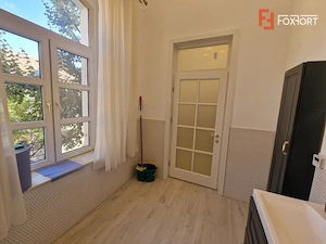Apartament cu 3 camere de inchiriat in Piata Libertatii - imagine 10