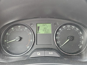 Skoda Fabia 1.2 TSI, 2011, 86 cp - imagine 9