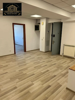 Universitate - Batistei | Spatiu 135 mp | Bloc 2000 | Terasa | Metrou 