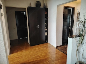 Schimb apartament 3 camere Hunedoara  - imagine 10