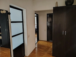 Schimb apartament 3 camere Hunedoara  - imagine 6
