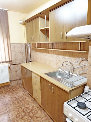 Zona Calea Lipovei - Dau închiriat apartament cu două camere cu repartitoare de caldura calorifere. - imagine 11