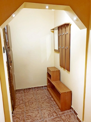 Zona Calea Lipovei - Dau închiriat apartament cu două camere cu repartitoare de caldura calorifere. - imagine 14