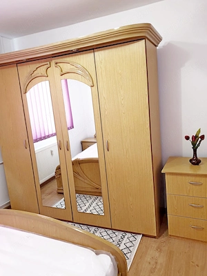 Zona Calea Lipovei - Dau închiriat apartament cu două camere cu repartitoare de caldura calorifere. - imagine 9