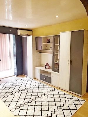 Zona Calea Lipovei - Dau închiriat apartament cu două camere cu repartitoare de caldura calorifere. - imagine 18