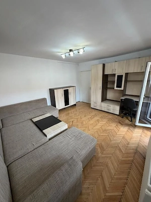 Apartament 3 camere, decomandat, 65 mp utili - Buziasului