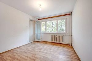 Apartament 3 camere - Titan Metrou (100 m), luminos, bloc reabilitat   0% - imagine 9