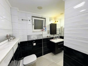 Apartament 2 camere Str. Libertatii etaj 1 - imagine 11