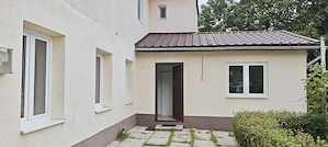 Livada Poștei, apartament în casă, curte cu acces auto. - imagine 5