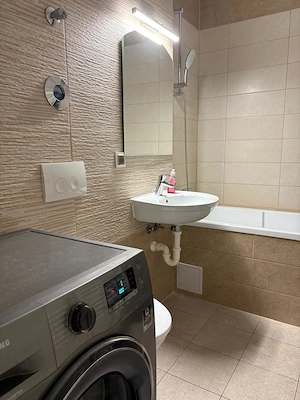 Apartament 3 Camere, Decomandat, Parcare Subterana, Boxa, langa Coresi Mall, Direct de la Proprietar - imagine 5