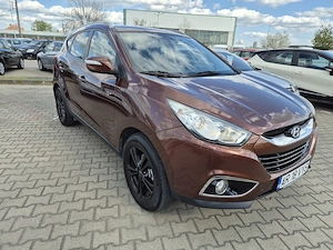 Hyundai ix35 2L diesel, 4x4  - imagine 2