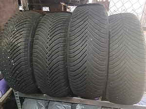Anvelope iarna Michelin ALPIN 7 putin folosite