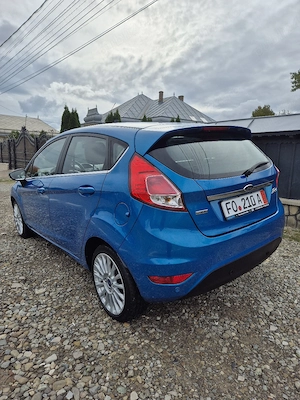 Ford Fiesta Titanum an 2013 03 - imagine 8