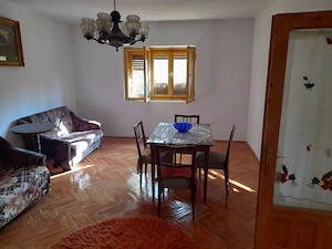 Vând casă în comuna vedea  - imagine 2