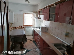 Închiriez apartament  - imagine 7