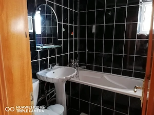 Închiriez apartament  - imagine 4