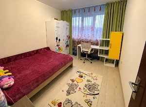    Apartament cu 3 camere de închiriat   Micro 20 - imagine 4