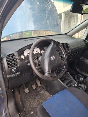 opel zafira 2002 benzina pentru dezmebrat - imagine 3