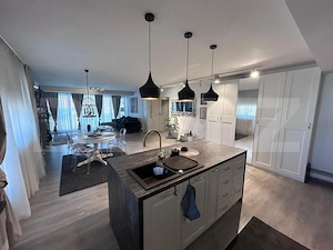 Apartament cu 3 camere, 87 mp, zona Ramada - imagine 2