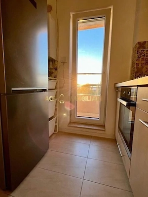 2 Camere de inchiriat | Cosmopolis | Parcare | Centrala Proprie | - imagine 8