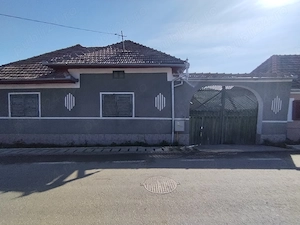 Casa de vânzare în comuna Păuca 