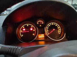 Vand Opel Astra sedan 1,3 tdi, 2008.  Unic proprietar - imagine 4