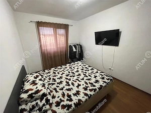 Apartament 2 camere decomandate loc parcare balcon Brana Selimbar - imagine 4