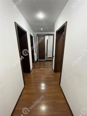 Apartament 2 camere decomandate loc parcare balcon Brana Selimbar - imagine 9