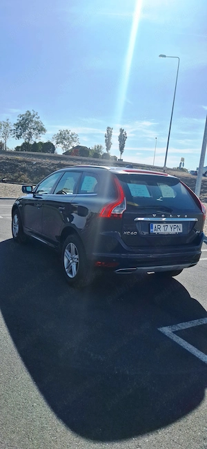 Volvo XC 60  An fabricatie Dec.2016 - imagine 3