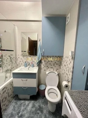 2 Camere de inchiriat | Aparatorii Patriei | Metrou | Centrala proprie | Parcare - imagine 3