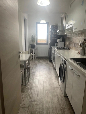 Apartament 2 camere ,Bucuresti Sector 4, vis-a-vis Metrou Berceni, loc parcare inclus in pret. - imagine 7