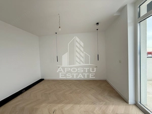 Penthouse 3 camere,  terasa de 60mp, loc de parcare, zona Aradului - imagine 8
