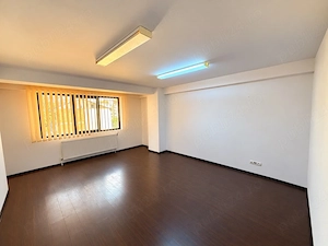 Închiriere birou ultracentral   22 mp, etaj 4 | City Center Târgoviște - imagine 2