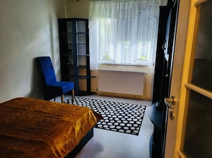 Inchiriez apartament cu 3 camere in Complex - imagine 7