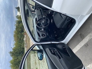 Toyota Yaris 2019 manuală - imagine 6
