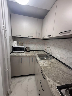 APARTAMENT 1 CAMERA, MAZEPA 1, 350 €/lună - imagine 5