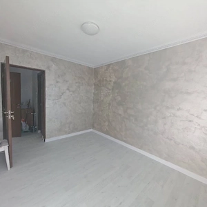 Alunisului- zona Marinarul, 2 camere, etaj 2, renovat - imagine 2