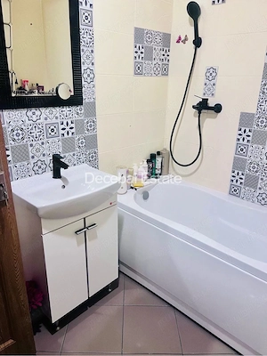 Apartament 2 cam Titan  55 mp 1977 centrala proprie - imagine 3