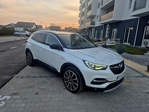 Opel Grandland X 1.6 phev - imagine 9