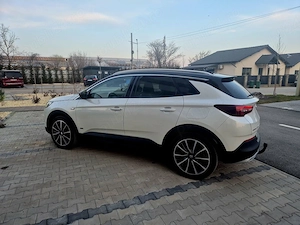 Opel Grandland X 1.6 phev - imagine 3