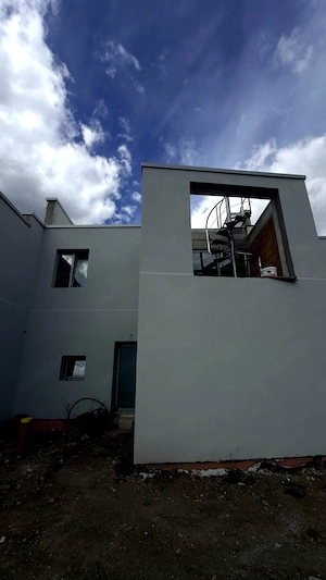 Casa moderna 120mp Calea Cisnadiei - imagine 2