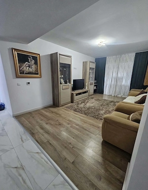 Vând apartament spațios mobilat și utilat, încălzire în pardoseală 