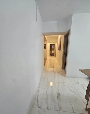 Vând apartament spațios mobilat și utilat, încălzire în pardoseală  - imagine 10