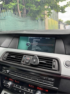 Dezmembrez Bmw f10 - imagine 3