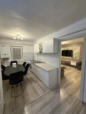 Apartament 2 camere, decomandat, renovat integral, mobilat și utilat – Rovine - imagine 6