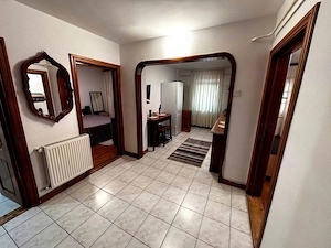 Inchiriere apartament doua camere decomandat - imagine 3