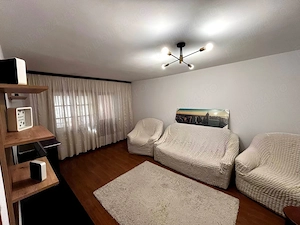 Inchiriere apartament doua camere decomandat - imagine 2